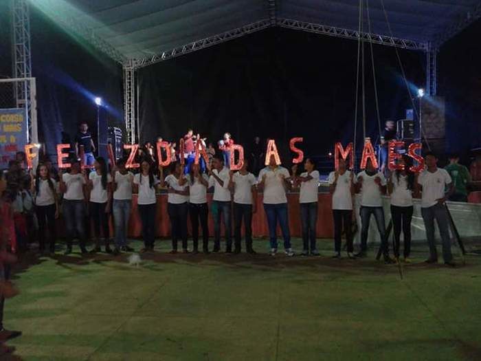 População prestigia evento cultural em Santo Inácio - Imagem 85