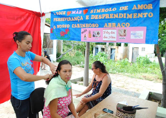 Município realiza festa em comemoração ao dia das mães - Imagem 25