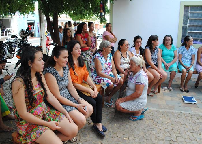 Município realiza festa em comemoração ao dia das mães - Imagem 22