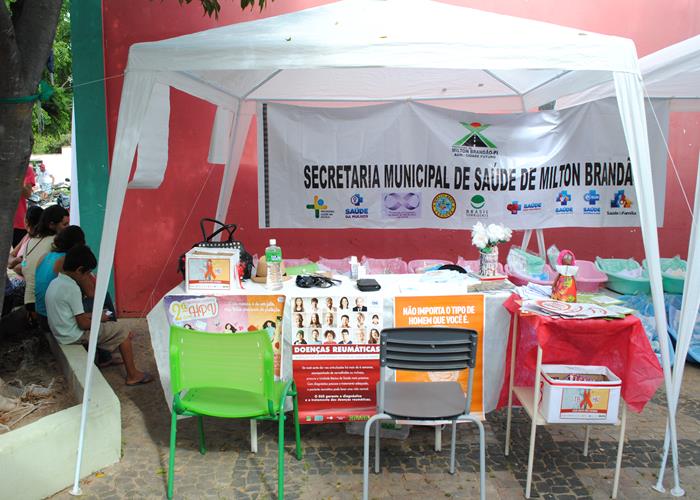 Município realiza festa em comemoração ao dia das mães - Imagem 19