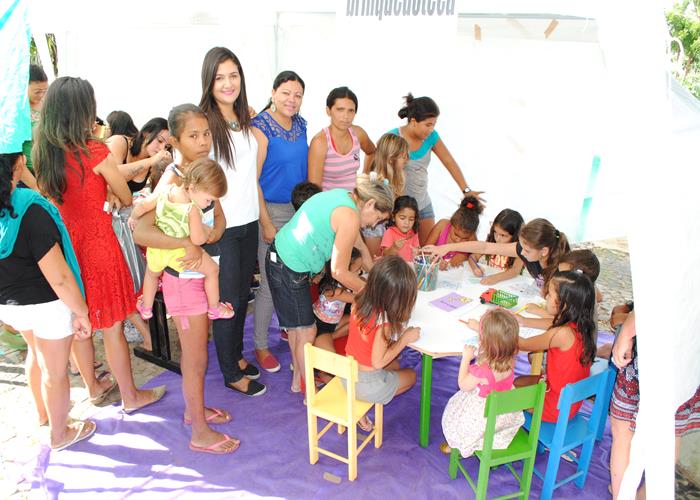 Município realiza festa em comemoração ao dia das mães - Imagem 30