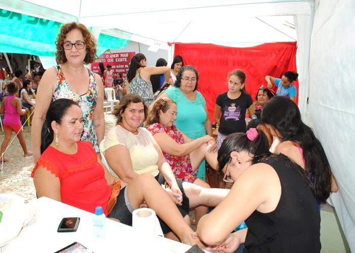 Município realiza festa em comemoração ao dia das mães - Imagem 75