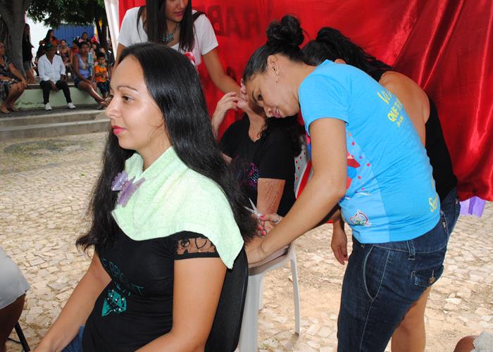 Município realiza festa em comemoração ao dia das mães - Imagem 38