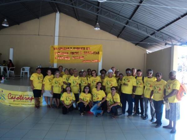 Idosos de Santo Inácio participa de evento na cidade de Oeiras - Imagem 7