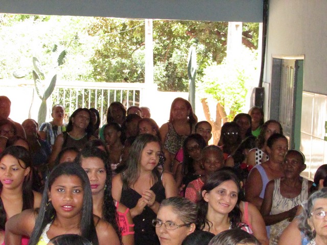 Escola Liberato Vieira Realizou Homenagem as Mães da Escola - Imagem 76