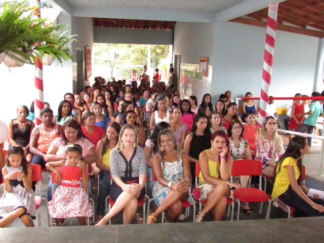 Escola Liberato Vieira Realizou Homenagem as Mães da Escola - Imagem 15