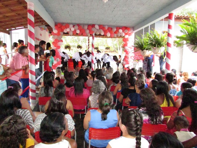 Escola Liberato Vieira Realizou Homenagem as Mães da Escola - Imagem 39