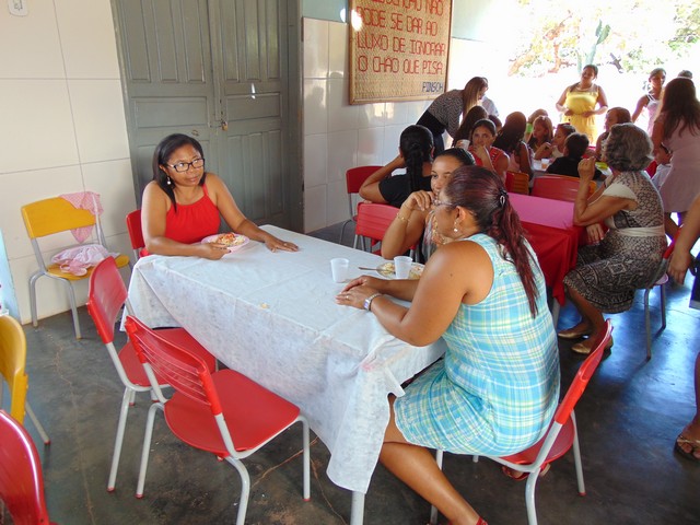 Escola Liberato Vieira Realizou Homenagem as Mães da Escola - Imagem 106