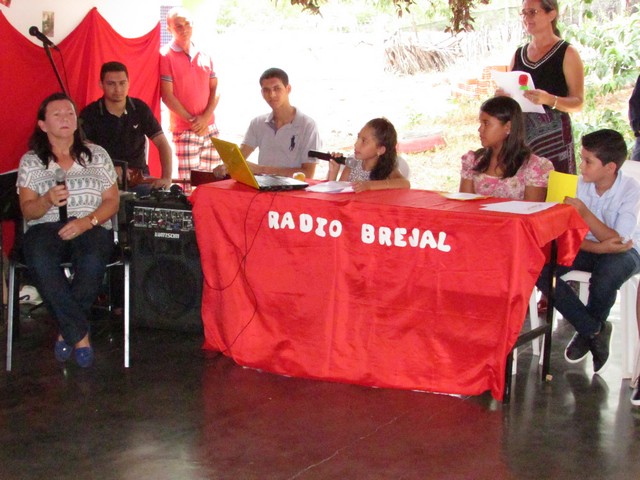 Escola Liberato Vieira Realizou Homenagem as Mães da Escola - Imagem 71