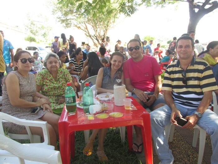 Paróquia de São Félix de Cantalice realiza o tradicional leilão - Imagem 20
