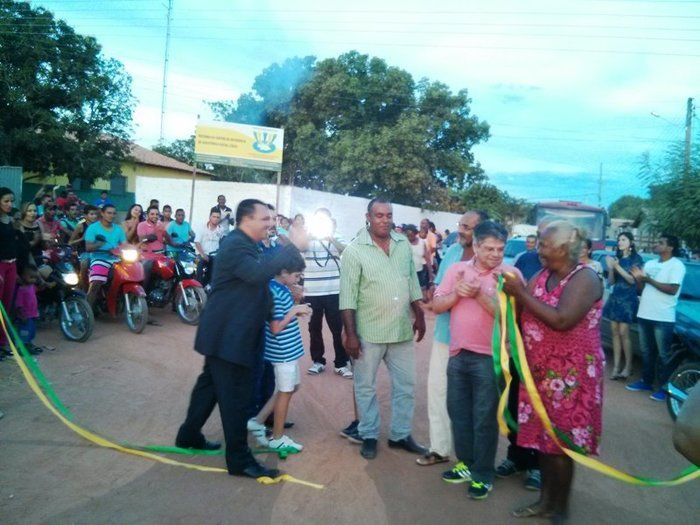Prefeitura Municipal realiza inaugurações coletivas na Zona Urbana  - Imagem 3