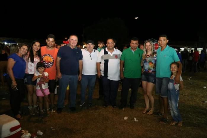 Clube do Vaqueiro de São Félix realiza a maior vaquejada - Imagem 8