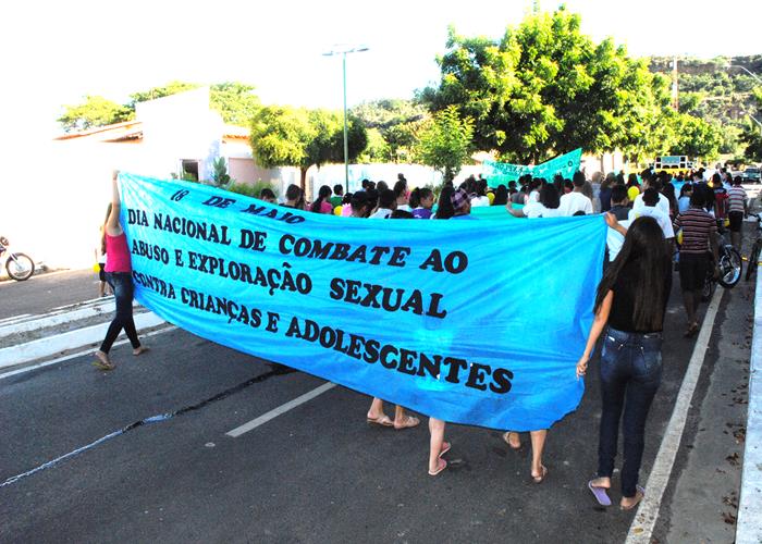  Caminhada lembra o Dia de Combate a Exploração Sexual Infantil  - Imagem 34