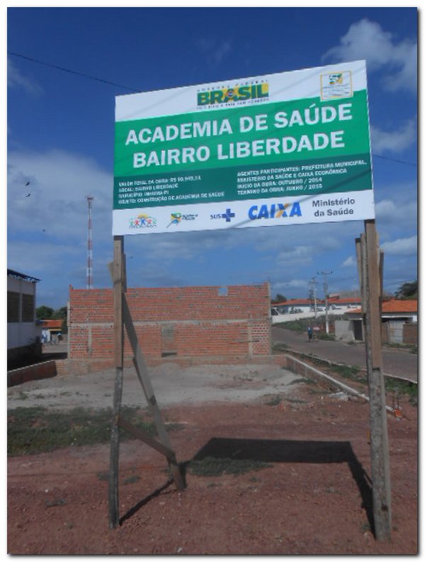 Construção Academia da Saúde de Inhuma - Imagem 6