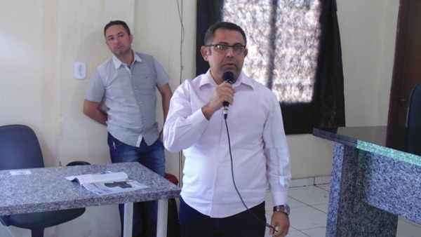 População participa de audiência pública em Santo Inácio   - Imagem 10