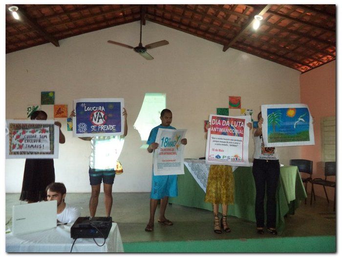 CAPS e usuários comemoram o Dia 18 de Maio-Luta Antimanicomial  - Imagem 35