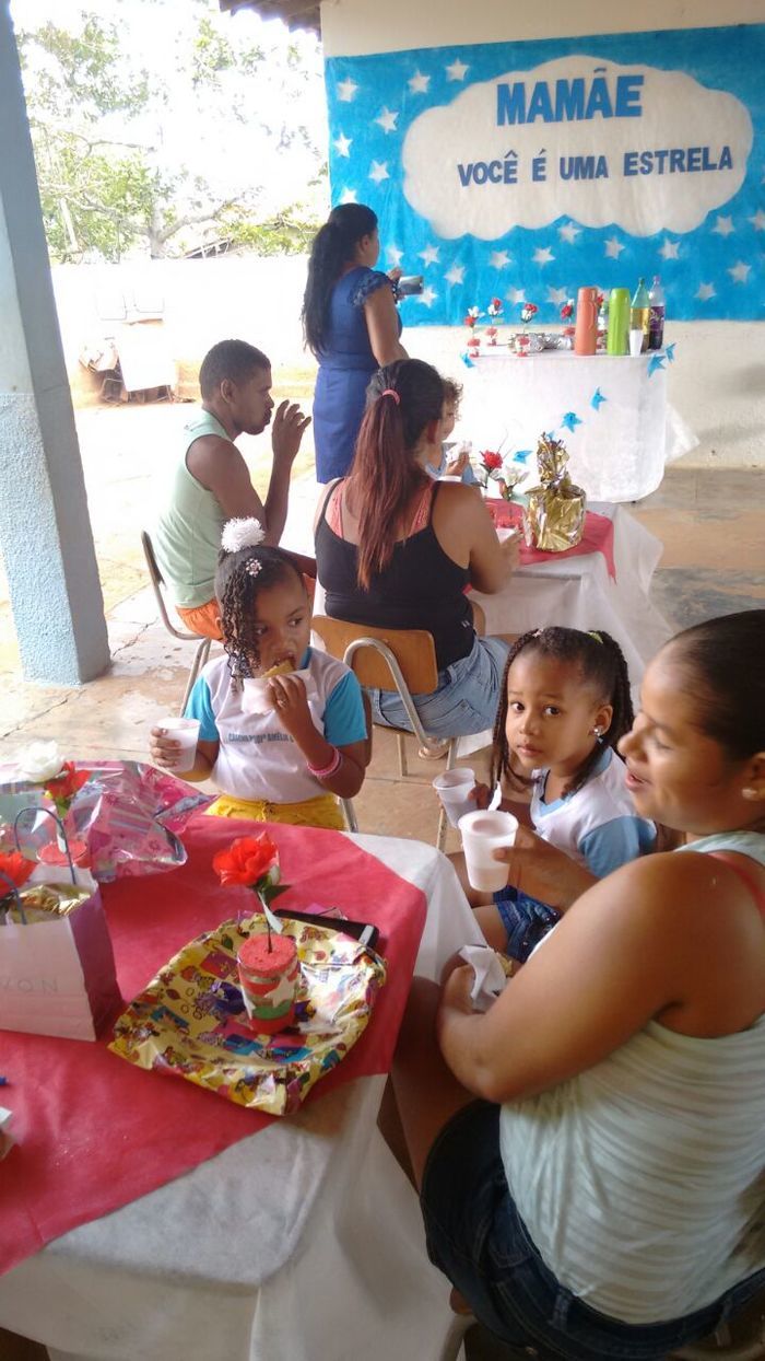 Creche Amélia Duarte realiza homenagem as Mães - Imagem 7