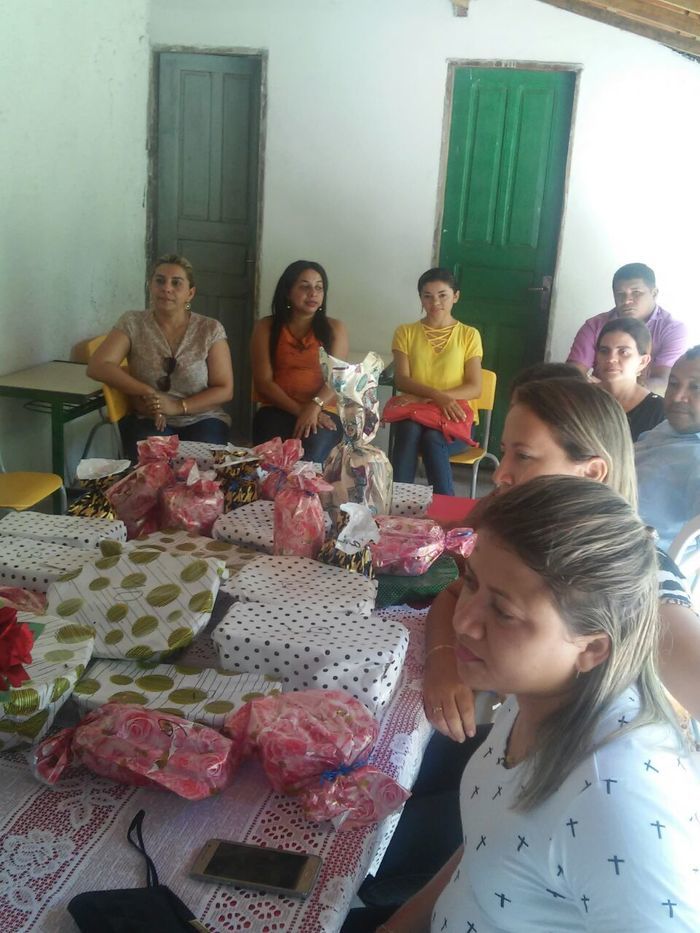 Mães marcam presença em festa em sua homenagem na Creche Tia Maria - Imagem 12