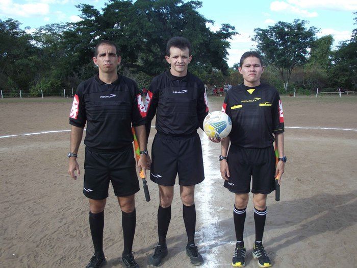 Resultado final dos campeonatos masculino e feminino de futebol - Imagem 11