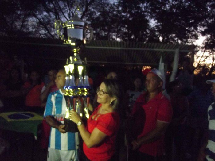 Resultado final dos campeonatos masculino e feminino de futebol - Imagem 93