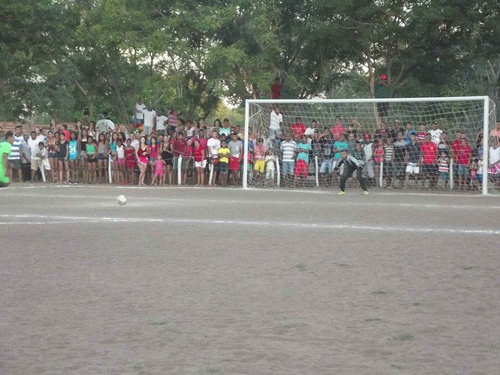Resultado final dos campeonatos masculino e feminino de futebol - Imagem 61