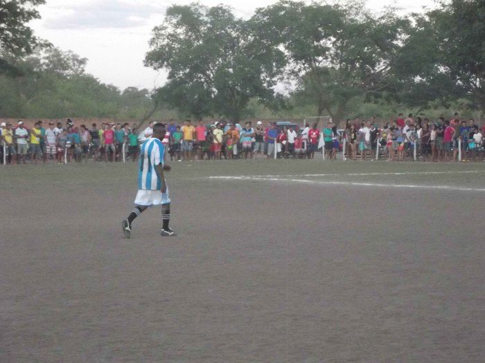 Resultado final dos campeonatos masculino e feminino de futebol - Imagem 71