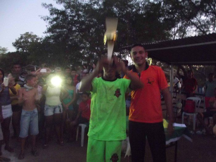 Resultado final dos campeonatos masculino e feminino de futebol - Imagem 82