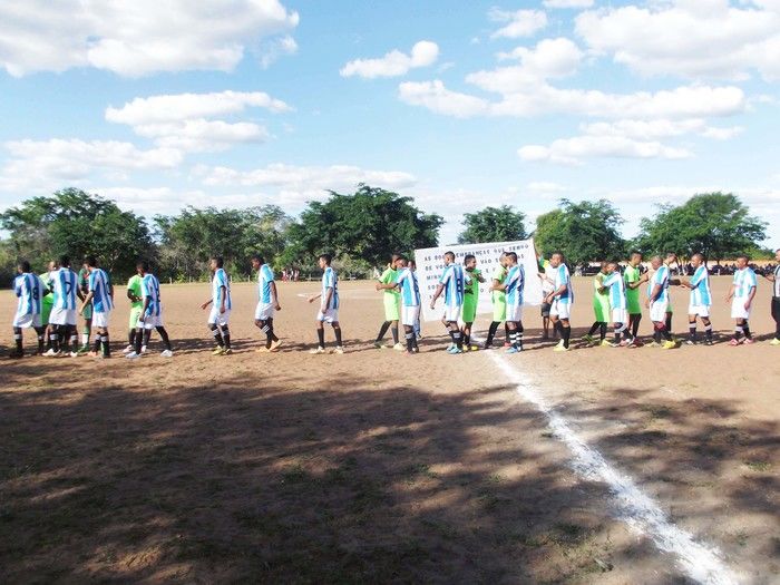 Resultado final dos campeonatos masculino e feminino de futebol - Imagem 96