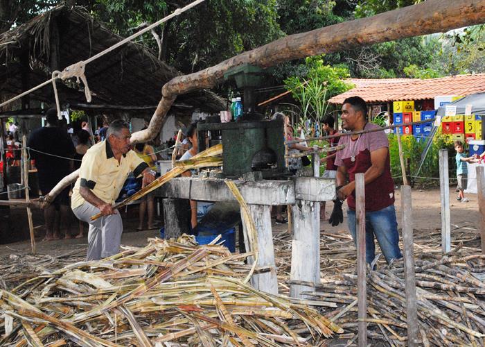 Praça lota e público interage com Gal Costa, na sexta de festival - Imagem 20