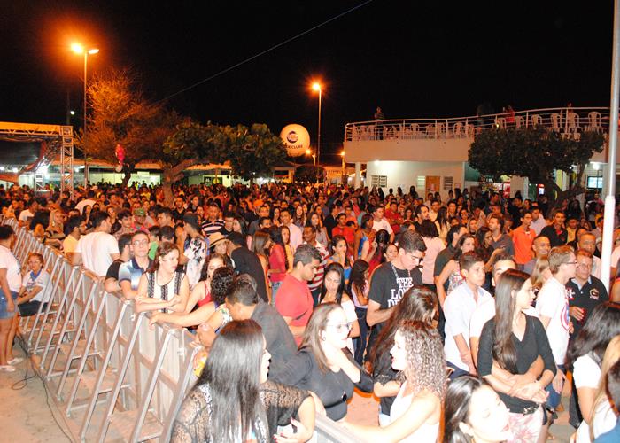 Público vai a loucura com a participação do Paralamas do Sucesso - Imagem 13