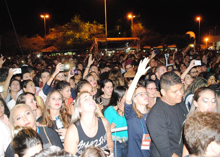 Público vai a loucura com a participação do Paralamas do Sucesso - Imagem 104