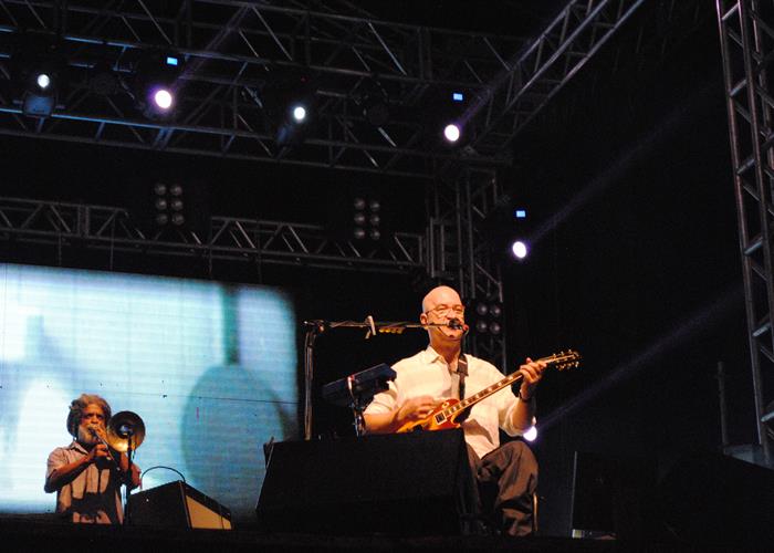 Público vai a loucura com a participação do Paralamas do Sucesso - Imagem 93