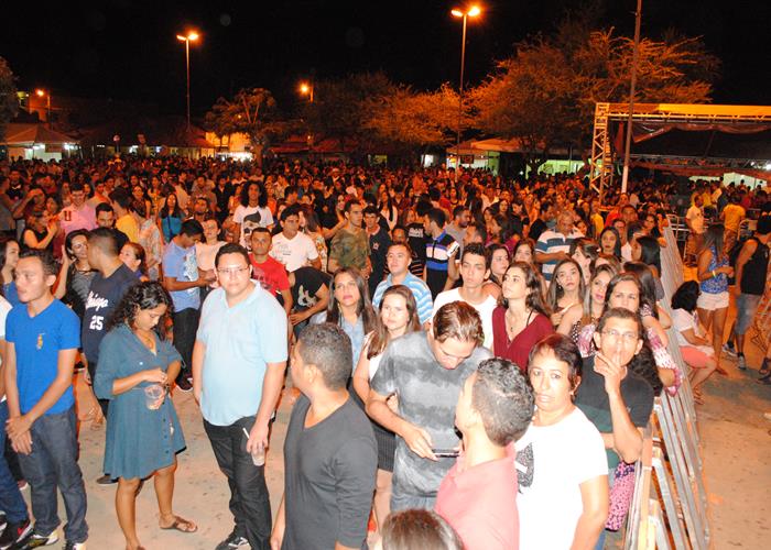 Público vai a loucura com a participação do Paralamas do Sucesso - Imagem 16