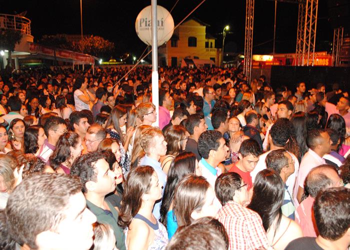 Público vai a loucura com a participação do Paralamas do Sucesso - Imagem 37