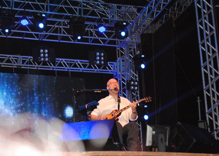 Público vai a loucura com a participação do Paralamas do Sucesso - Imagem 98