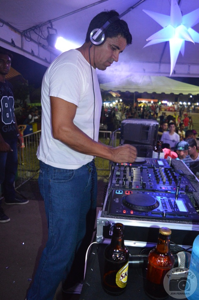 Djeddy levou a galera ao delírio na tenda eletrônica  - Imagem 7