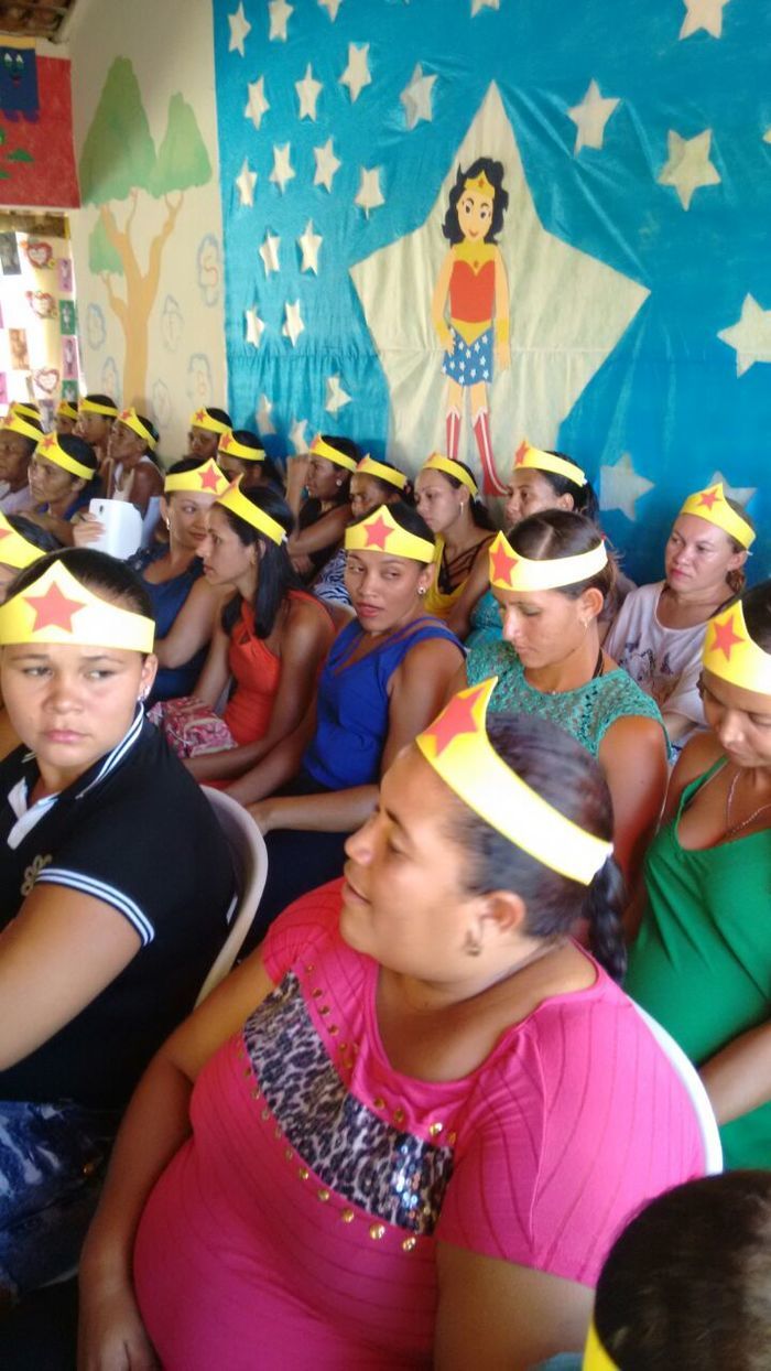 Escolas homenageiam as mães dos alunos - Imagem 50