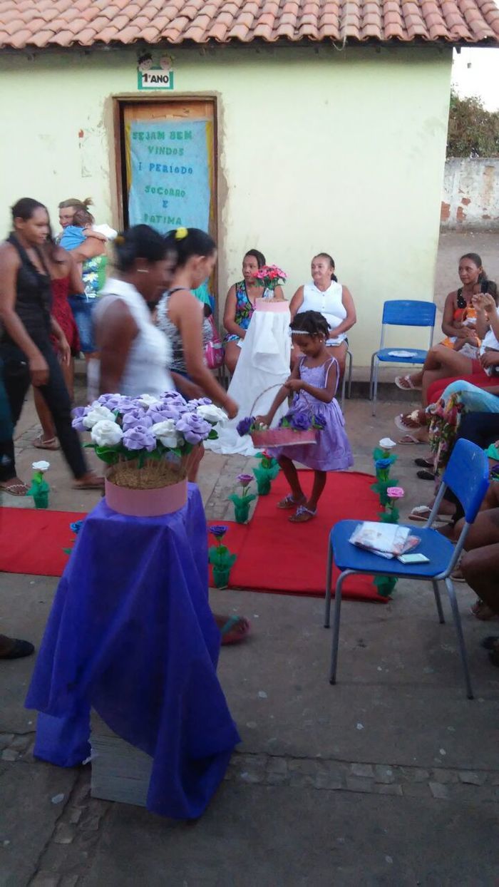 Escolas homenageiam as mães dos alunos - Imagem 15