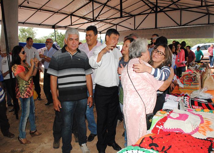 Feira da Economia Solidária atrai grande público  - Imagem 36