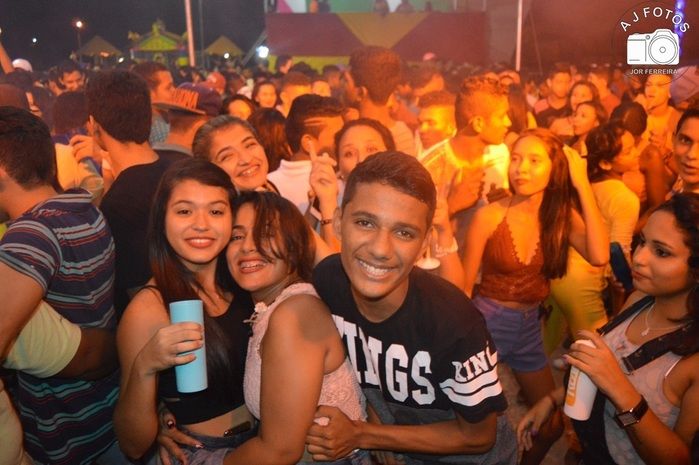 Djeddy levou a galera ao delírio na tenda eletrônica  - Imagem 22