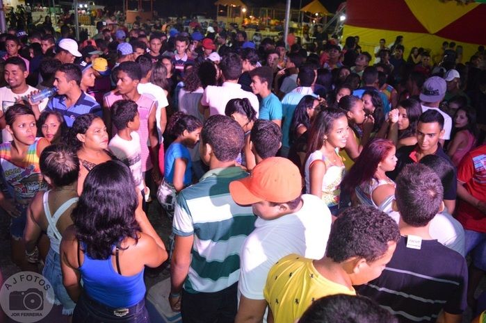 Djeddy levou a galera ao delírio na tenda eletrônica  - Imagem 6