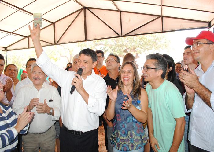 Feira da Economia Solidária atrai grande público  - Imagem 50