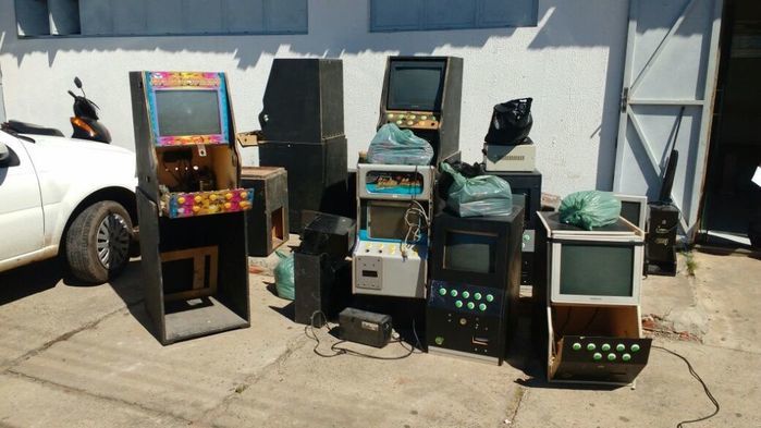 18º BPM apreende 8 máquinas de Azar em Água Branca - Imagem 5