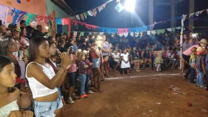 escolinha Tia Loura e Maternal realizam quadrilha com crianças - Imagem 3