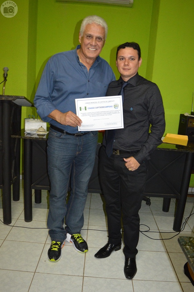 Fotos e autógrafos fizeram alegria dos fãs de Roberto Dinamite - Imagem 3