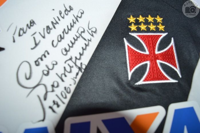 Fotos e autógrafos fizeram alegria dos fãs de Roberto Dinamite - Imagem 38