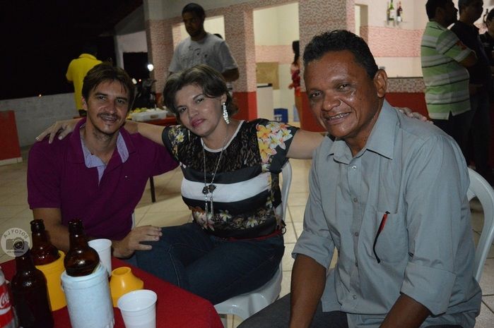 Ex atleta Roberto Dinamite e amigos é recepcionado com um jantar  - Imagem 7