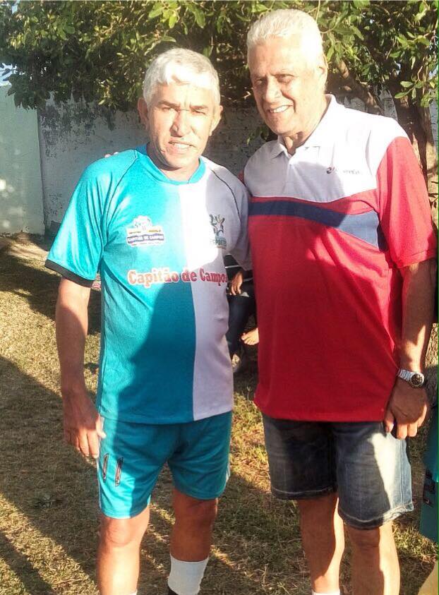 Fotos e autógrafos fizeram alegria dos fãs de Roberto Dinamite - Imagem 47