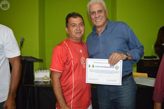 Fotos e autógrafos fizeram alegria dos fãs de Roberto Dinamite - Imagem 9