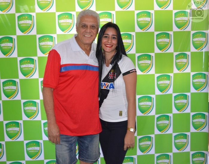 Fotos e autógrafos fizeram alegria dos fãs de Roberto Dinamite - Imagem 35